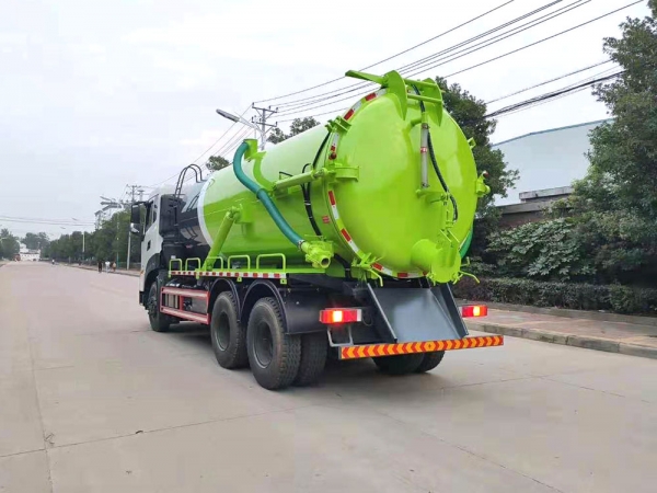 國六【16立方】東風天龍吸污車